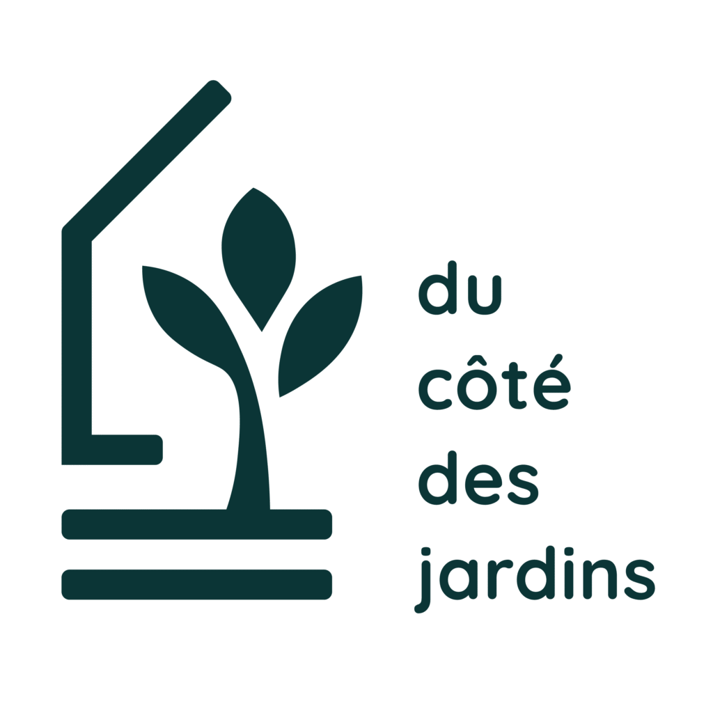 Du cote des jardins - Client de l'agence de communication Le cœur à l'ouvrage, basée dans la Loire Logo du client Du côté des jardins, accompagné par l’agence Le Cœur à l’ouvrage
