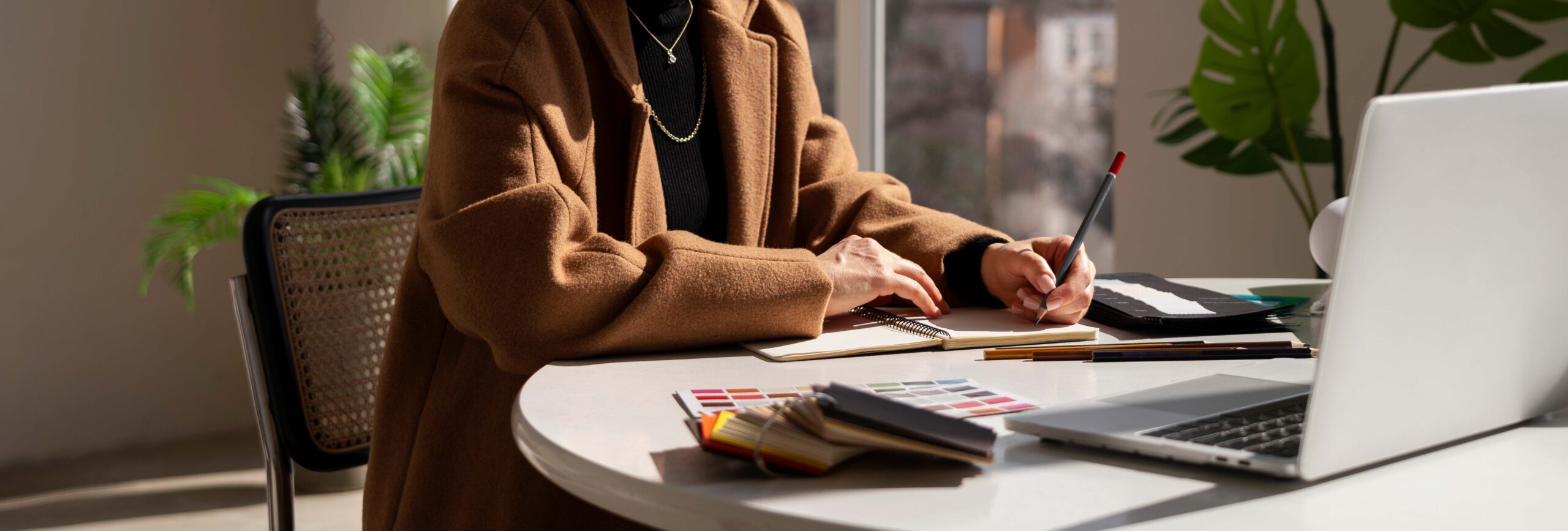 Création d'identité visuelle et de supports print et digitaux pour les artisans et les petites entreprises