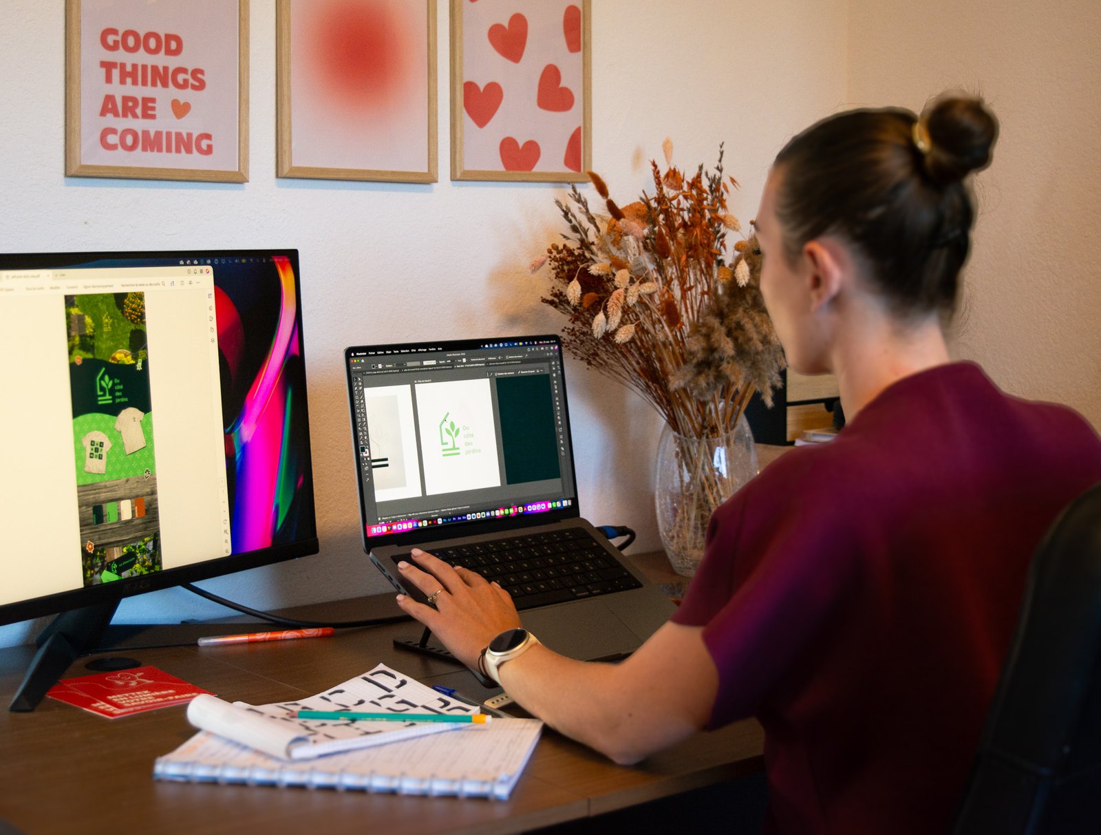 Elisa Ramel, graphiste et directrice artistique indépendante dans la Loire, fondatrice de l’agence de communication Le Cœur à l’ouvrage